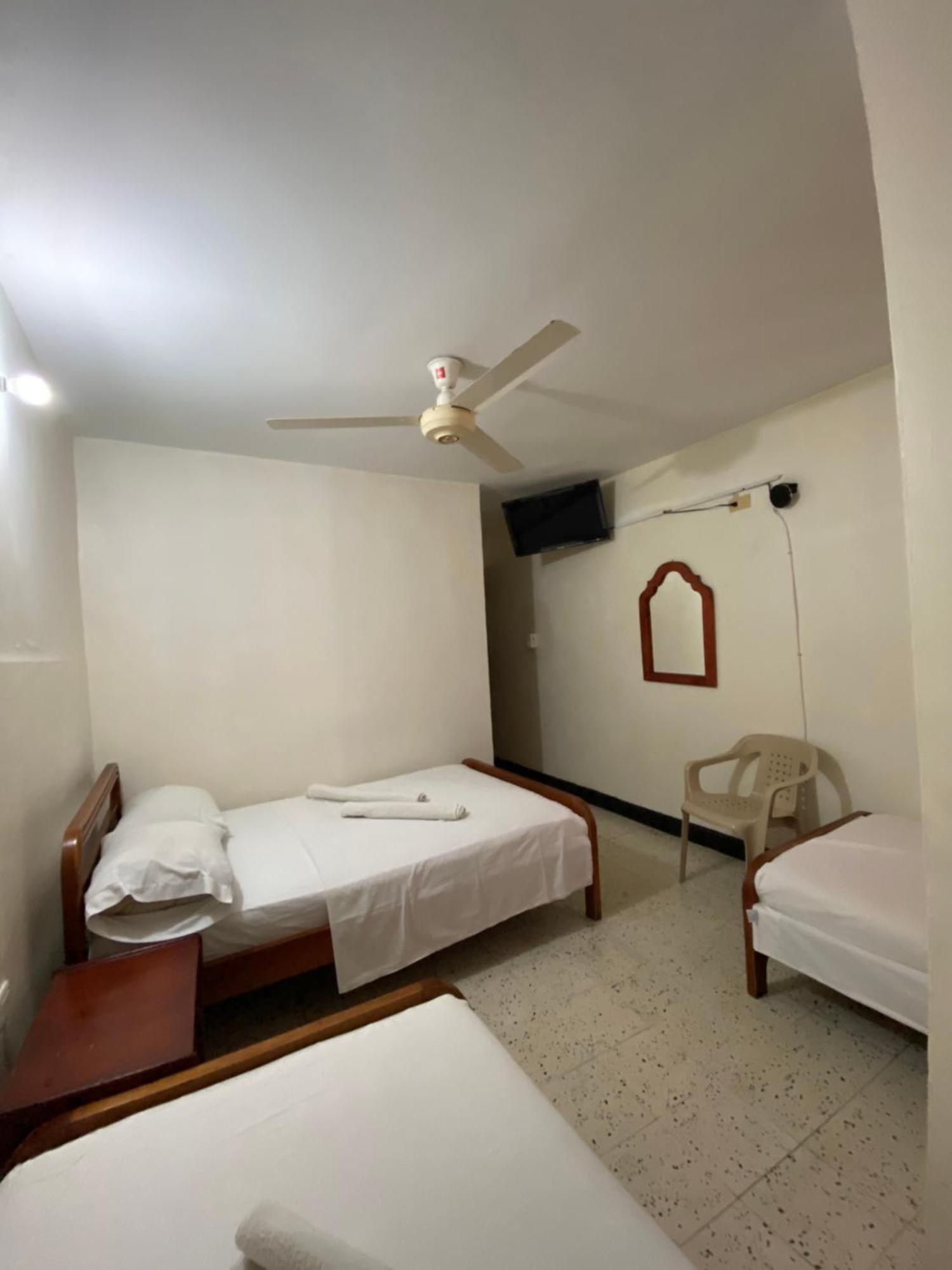 Hotel Granate Santa Marta  Phòng bức ảnh