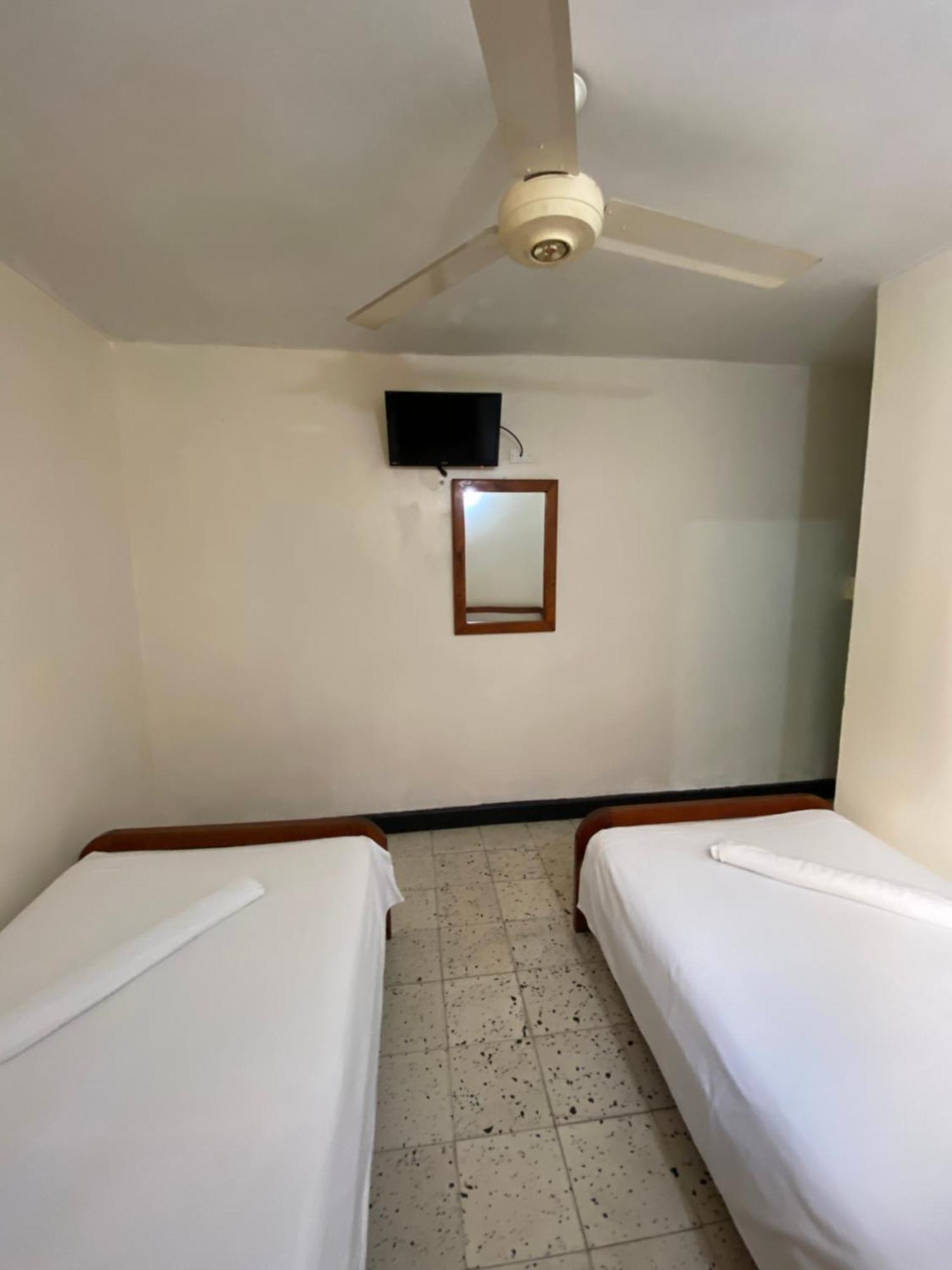 Hotel Granate Santa Marta  Phòng bức ảnh
